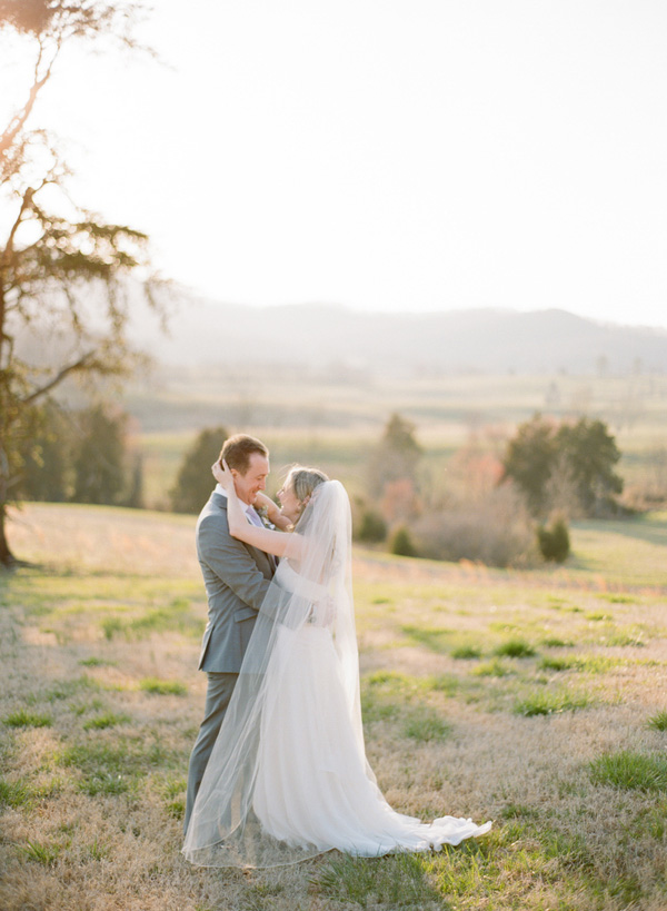 pippin_hill_farm_and_vineyard_virginia_lavender_wedding_elisa_b_film_photography_21