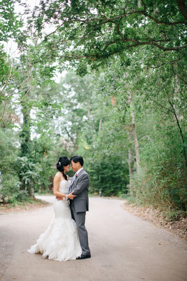 backyard_houston_texas_spring_wedding_peonies_Loft_Photographie_LLC_6