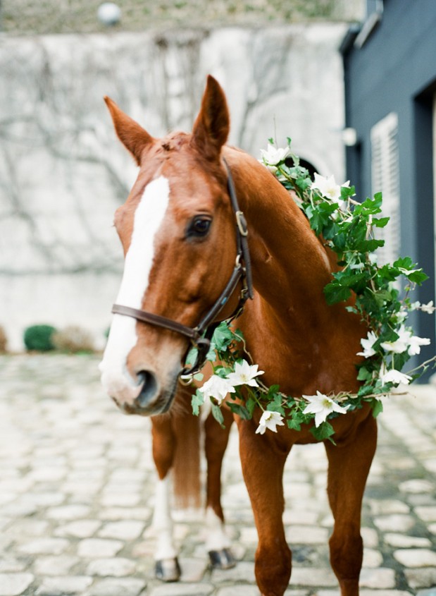 coco_chanel_equestrian_wedding_ideas_1