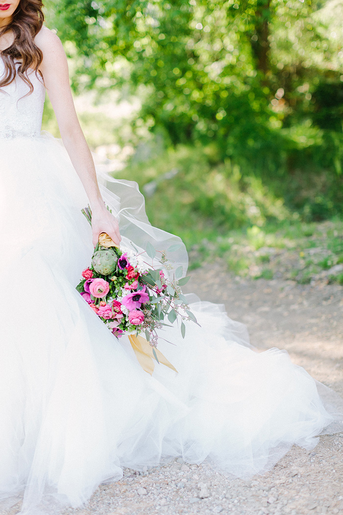 spring-bridal-shoot-twigs-and-honey-6
