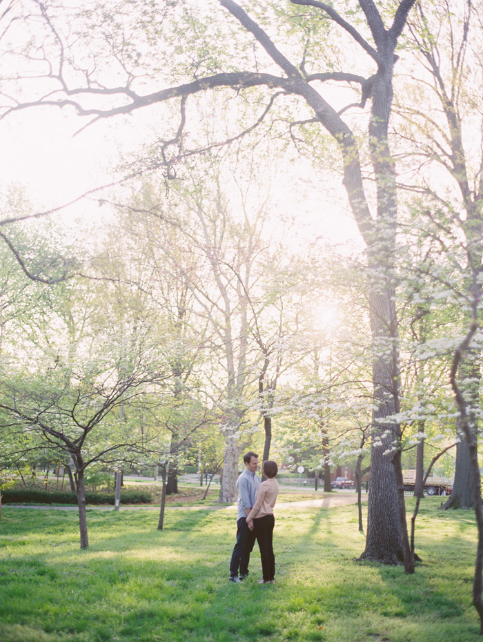 historic-st-louis-spring-engagement-film-clary-photo-2