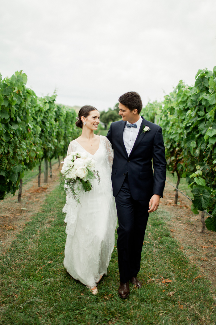 black-barn-vineyard-new-zealand-wedding-20