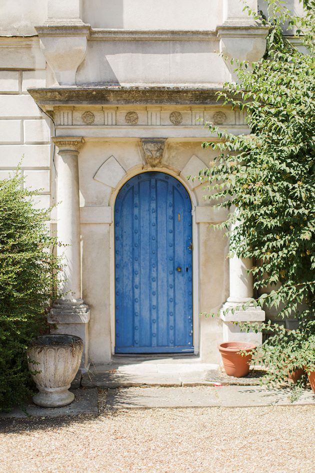 historic-syon-park-brittish-blue-conservatory-wedding-inspiration35