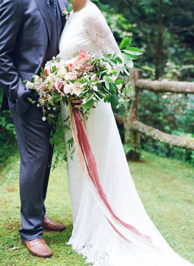heirloom-vintage-styled-shoot-wedding-inspiration-silk-ribbons45