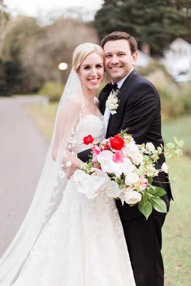 low-country-outdoor-wedding-charleston-spring-floral39
