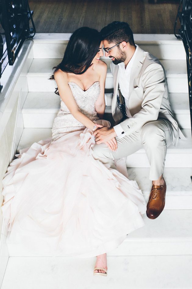 new-york-traditional-elegant-twist-floral-wedding-inspiration-blush-gown23