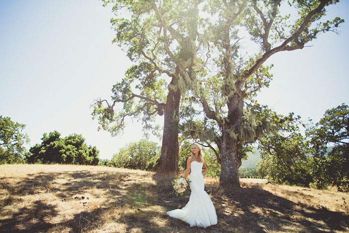 spanish-oaks-ranch-summer-garden-picinic-wedding-inspiration08