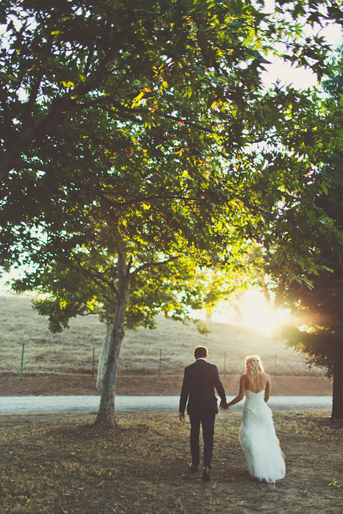 spanish-oaks-ranch-summer-garden-picinic-wedding-inspiration39