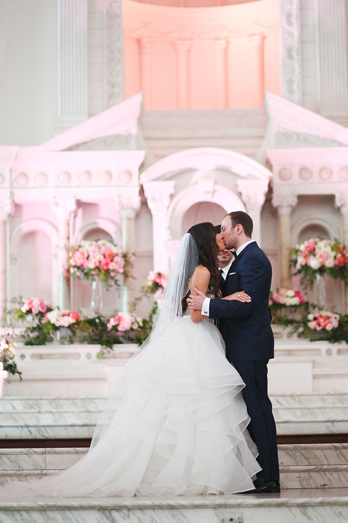 vibiana-pink-glam-black-tie-wedding-inspiration21