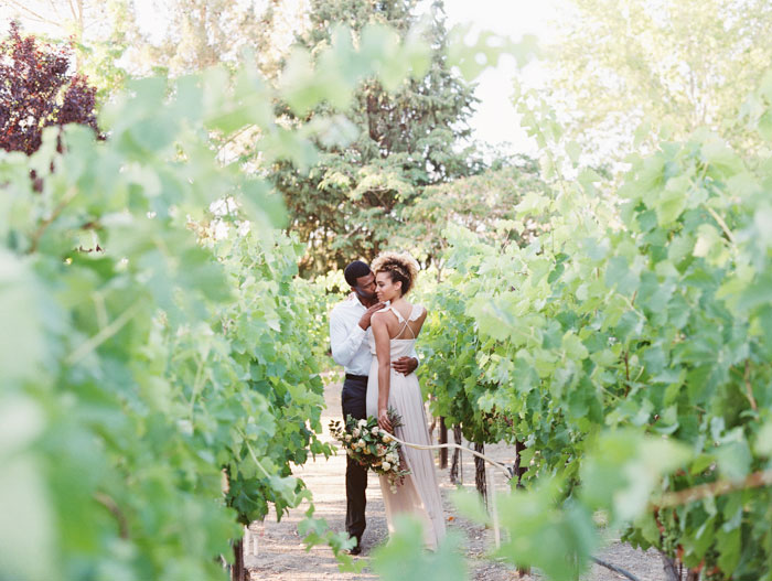 organic-vineyard-elopement-inspiration-shoot-25