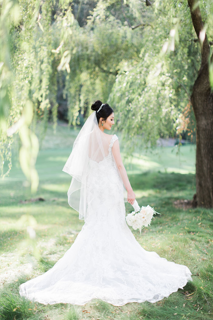 meadowood-napa-valley-modern-glam-orchid-wedding-inspiration21