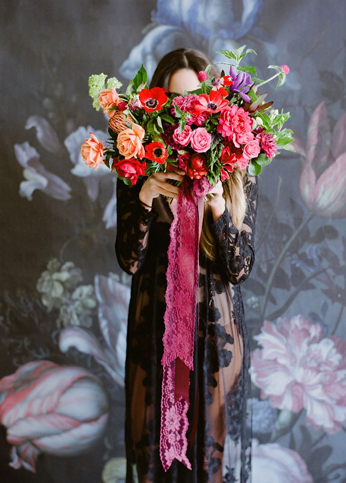 dutch-floral-pink-modern-vintage-wedding-inspiration23