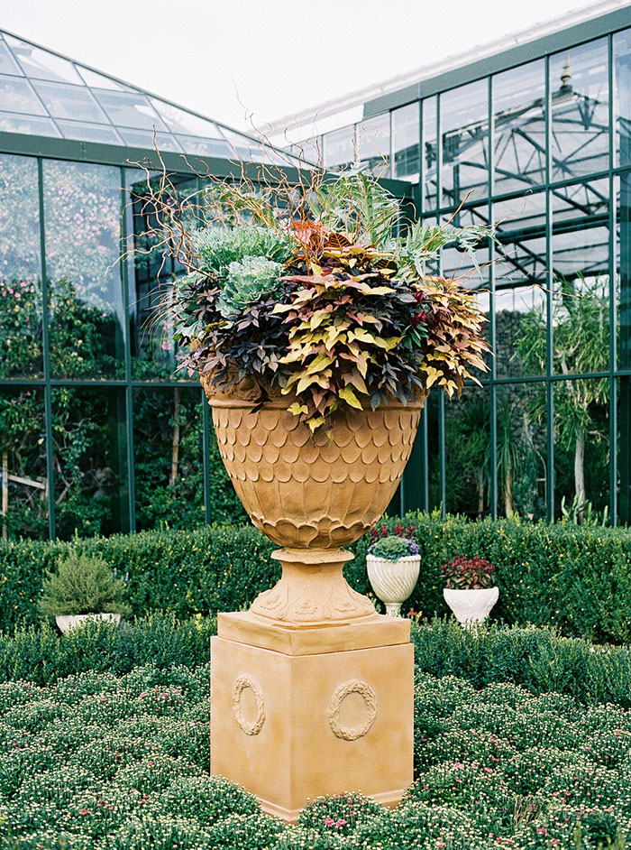 planterra-conservatory-floral-green-wedding-inspiration18