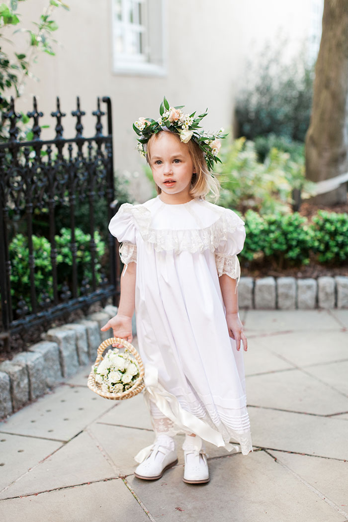 charleston-classic-southern-church-floral-green-wedding-inspiration03