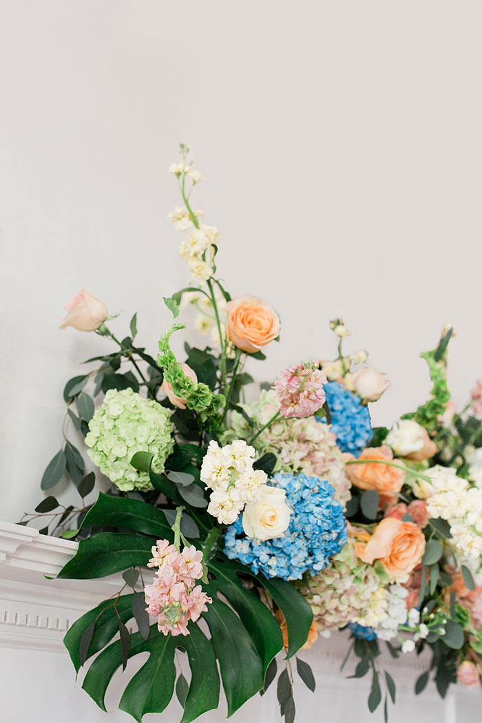 charleston-classic-southern-church-floral-green-wedding-inspiration06