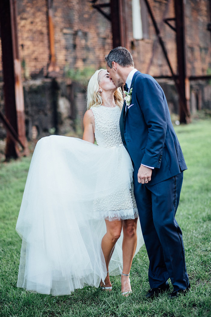 carrie-furnace-industrial-butterfly-glam-pittsburgh-wedding-inspiration28