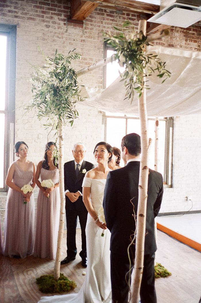 contemporary-arts-center-new-orleans-modern-orchid-wedding-inspiration21