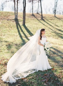 Bringing Back the Cascade Bouquet | Best Wedding Blog