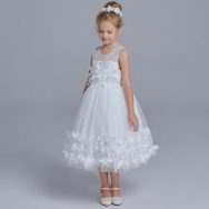 Important Dos and Don’ts for Buying Flower Girl Dresses